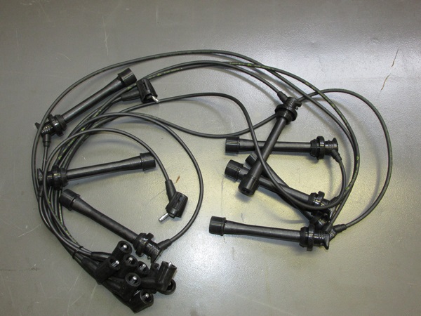 lexus-v8-plug-wires